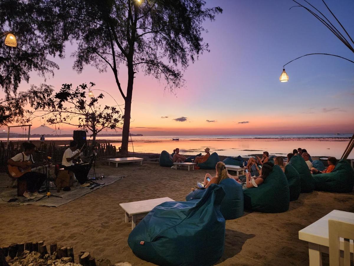 Formosa Beach Club & Bungalow Gili Air Exterior photo
