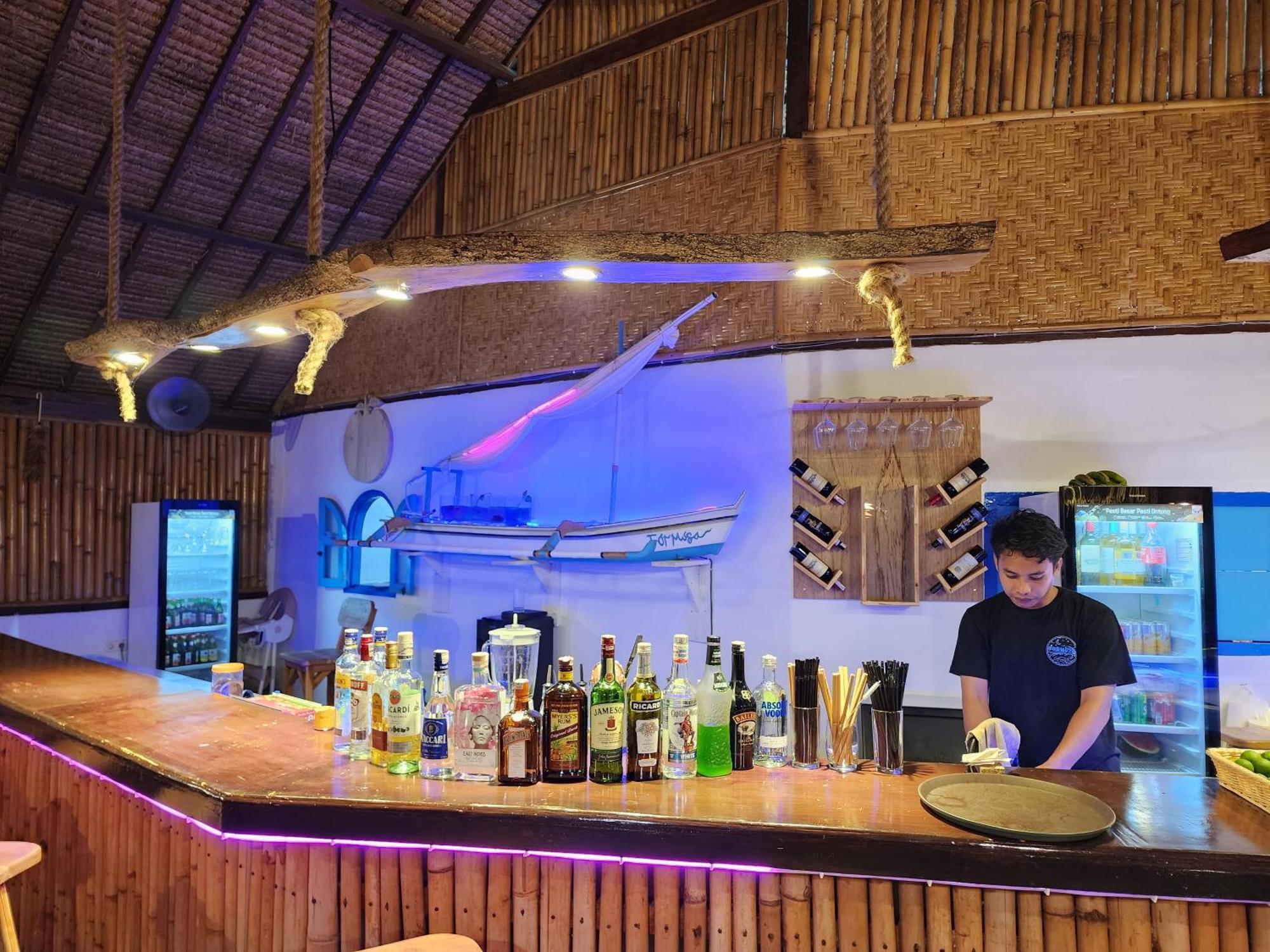Formosa Beach Club & Bungalow Gili Air Exterior photo